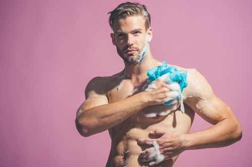 7 mẹo khử mùi cơ thể cho nam giới