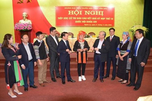 Quan tâm phát triển kinh tế - xã hội vùng đồng bào dân tộc thiểu số