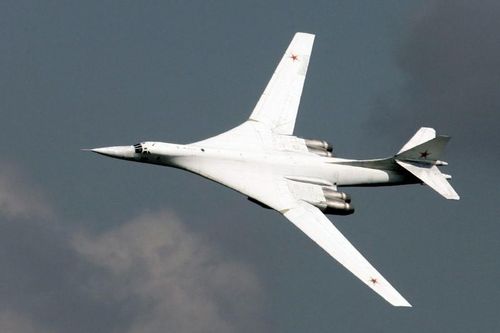 Nga thử thành công huyền thoại Tu-160 cải tiến: Tưởng mừng lại hóa lo!