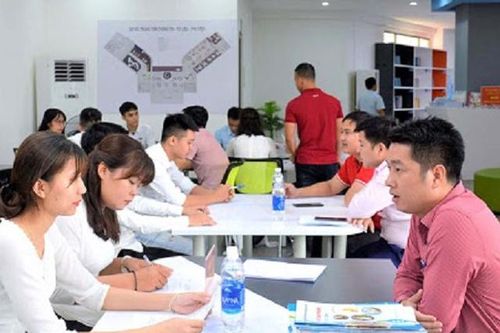 Đồng bộ các giải pháp bảo đảm việc làm cho sinh viên ra trường