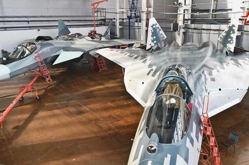 Algeria và Nga ký hợp đồng cung cấp Su-57 trị giá gần 2 tỷ USD