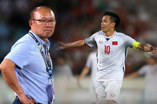Văn Quyết xuất sắc nhất V-League 2020, thầy Park có 'yêu lại từ đầu'?