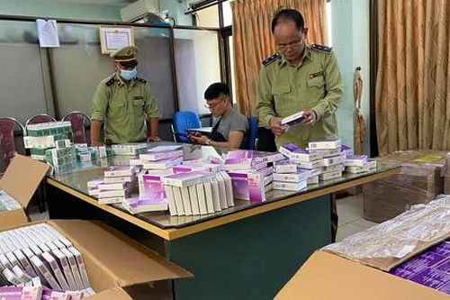 Phát hiện cơ sở phân phối thuốc kháng sinh 'trôi nổi' cho các hiệu thuốc