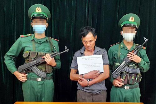 Bắt giữ đối tượng mua bán trái phép chất ma túy
