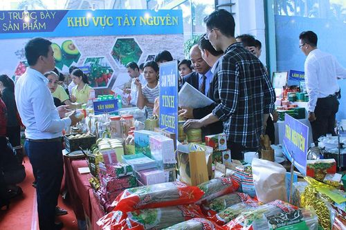 Kỹ năng bán hàng: Động lực sâu bền trong phân phối hàng Việt