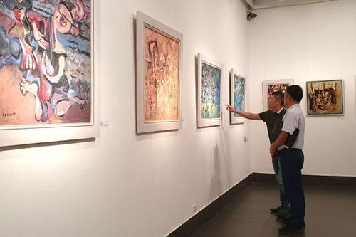 Thưởng Kiều theo cách của hội họa