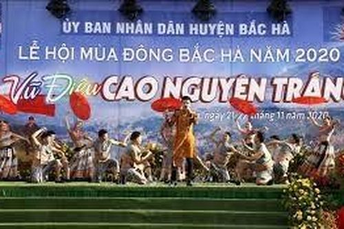 Lễ hội mùa đông 'Vũ điệu cao nguyên trắng'