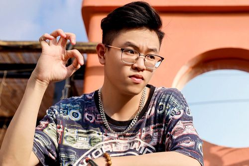 Rapper trẻ nhất Rap Việt: 'Lúc thi, nhiều thí sinh muốn về đội Binz'