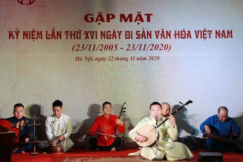 Hà Nội tôn vinh các nghệ nhân, những người làm di sản