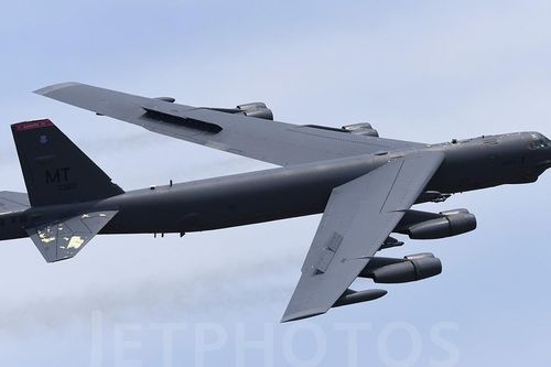 Mỹ triển khai các 'pháo đài bay' B-52H tới Trung Đông
