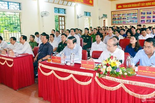Cử tri huyện Tân Kỳ kiến nghị với Đại biểu Quốc hội nhiều vấn đề liên quan đến đời sống dân sinh