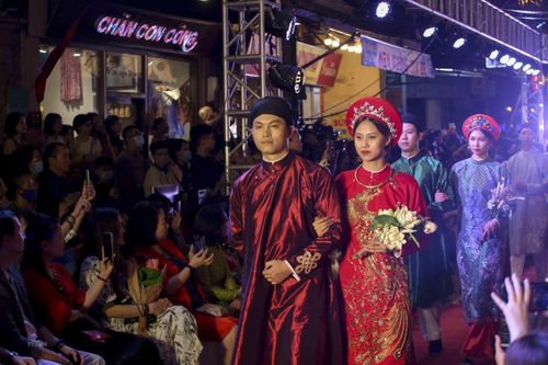 Chương trình thời trang 'Chuyện phố': Nhớ về ký ức Thăng Long