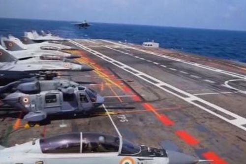 Clip 'bộ tứ kim cương' tập trận ở biển Ả Rập răn đe Trung Quốc