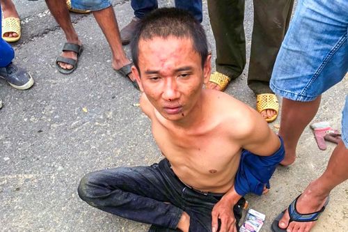 Tài xế xe ôm tóm gọn tên cướp