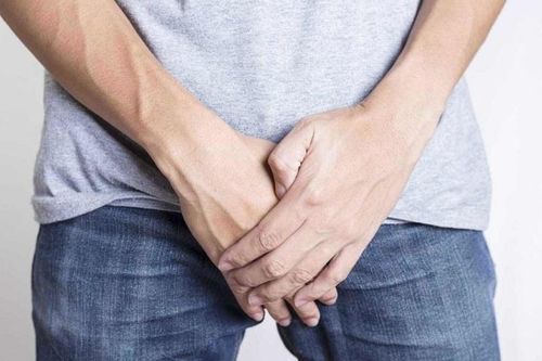 Chứng bệnh khiến 'cậu nhỏ' cương cứng liên tục