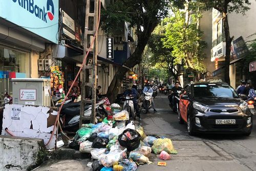 Nghi vấn Công ty Minh Quân đổi tên để tham gia đấu thầu duy trì vệ sinh giai đoạn 2020 – 2024: Luật sư nói gì?