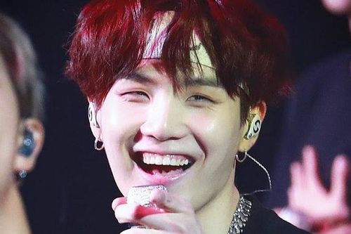 Suga BTS có màn 'báo thù' cực gắt, 20.000 người dính lừa