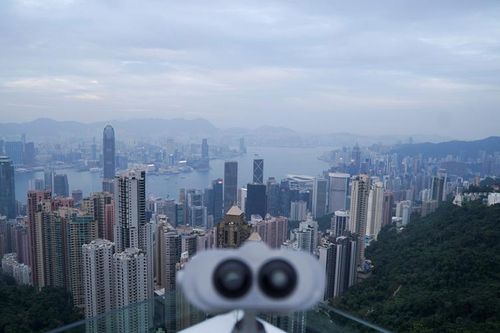 Số ca mắc Covid-19 tăng cao, Singapore - Hồng Kông (Trung Quốc) hoãn 'bong bóng du lịch'