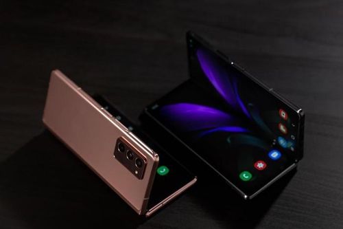 Nhiều 'chú dế' khẳng định Trung Quốc không phải... công xưởng smartphone