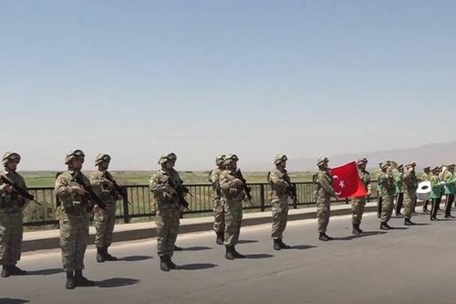 Thổ Nhĩ Kỳ tuyên bố sẵn sàng chuyển quân đến Azerbaijan