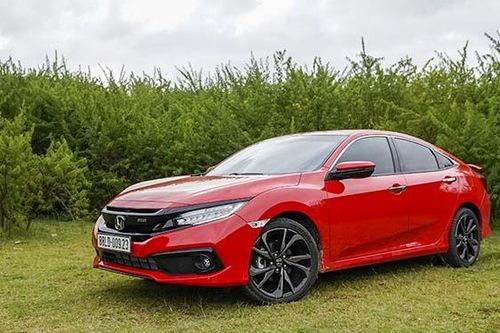 Cập nhật bảng giá xe Honda Civic tháng 11/2020