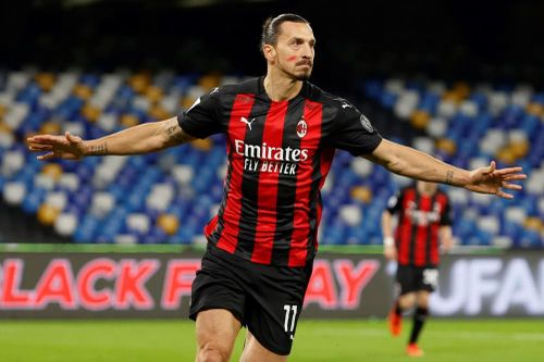 Ibrahimovic lập kỳ tích, Milan 'xử' đẹp Napoli