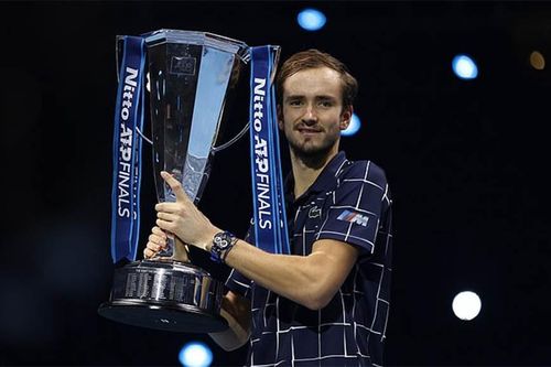 Medvedev vô địch ATP Finals: Xứng danh quân vương