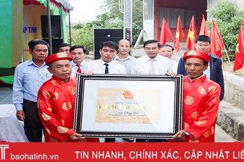 Đền Đông Xá đón bằng công nhận di tích lịch sử văn hóa cấp tỉnh