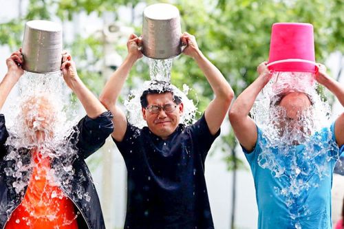 Người khởi xướng thử thách dội nước đá từng gây sốt mạng xã hội đã qua đời