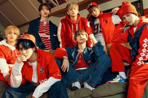 Ngay ngày đầu mở bán, album mới của NCT đã bị thu hồi vì lỗi