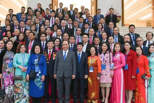Ngân hàng Thế giới: Kiều hối về Việt Nam đạt 15,686 tỷ USD, tương đương 5,8% GDP năm 2020