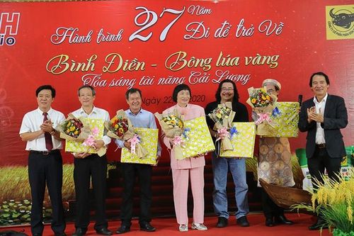 Bình Điền - Bông lúa vàng: Hành trình 27 năm 'Đi để trở về'