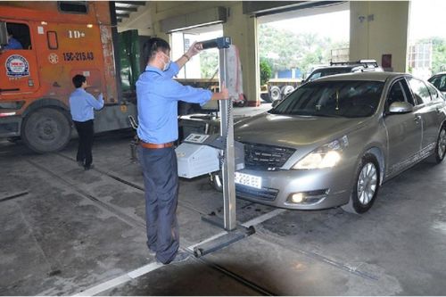Mức phạt khi điều khiển xe ô tô quá niên hạn sử dụng là bao nhiêu?