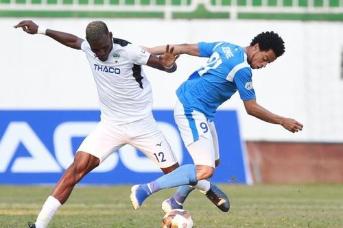 Hà Nội FC có thể chia tay Rimario, ngoại binh HAGL chuyển sang Hà Tĩnh
