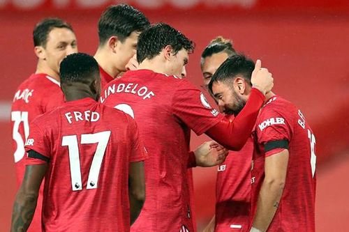 Trực tiếp MU vs Istanbul: Thắng thuyết phục được không, MU?