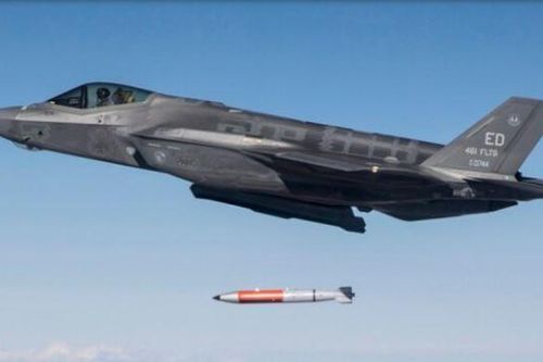 Mỹ công bố hình ảnh F-35 thả bom hạt nhân mới, lời cảnh báo Trung Quốc, Triều Tiên