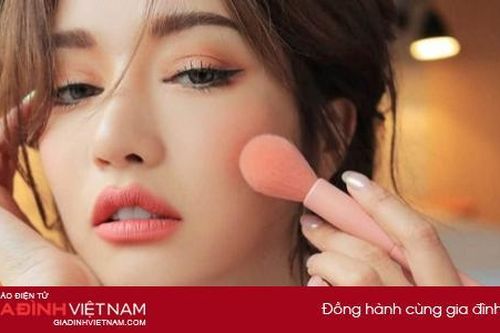 Bí quyết tạo lớp nền hoàn hảo cho nàng da dầu