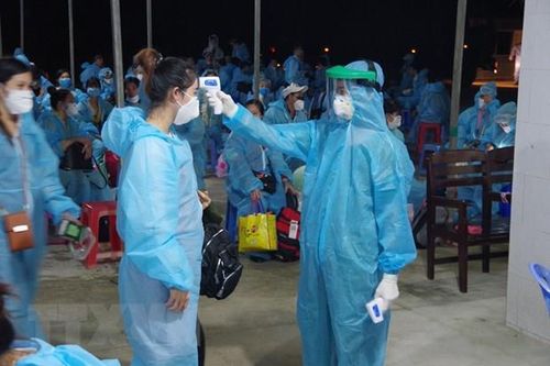 Nguy cơ lây nhiễm dịch COVID-19 vào Việt Nam rất lớn