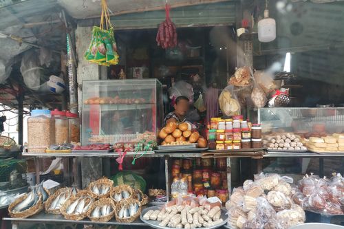 TP Hồ Chí Minh sử dụng test nhanh để giám sát an toàn thực phẩm tại các chợ truyền thống
