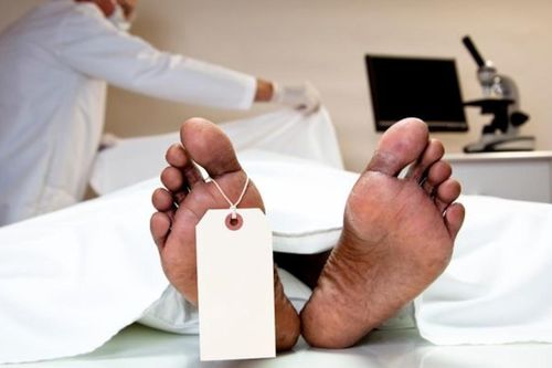 Làm trợ lý cho chú tại nhà xác, nam thanh niên bị bắt vì xâm hại hàng loạt thi thể
