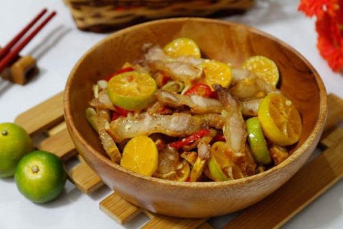 Thịt ba chỉ lắc quất lạ miệng, dễ làm