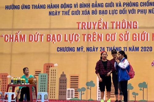 Gần 500 phụ nữ và trẻ em được hướng dẫn kỹ năng phòng, chống bạo lực, xâm hại