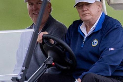 Tổng thống Donald Trump chấp nhận chuyển giao quyền lực cho Biden