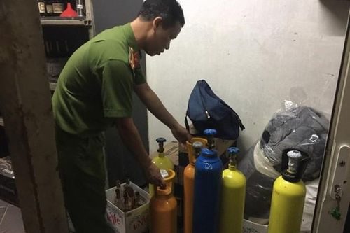 Công an quận Đống Đa xử lý 32 vụ liên quan đến kinh doanh 'bóng cười'