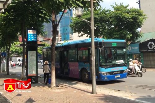 Kiến nghị sớm triển khai 14 tuyến đường riêng cho xe buýt tại Hà Nội