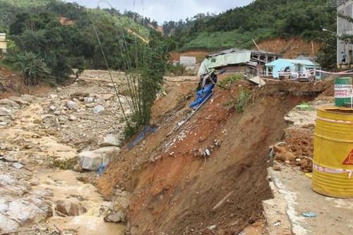 Quảng Nam: Phước Thành tan hoang sau lũ quét