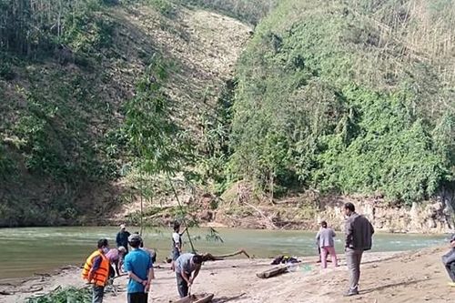 Quảng Nam: Phát hiện một thi thể người đàn ông dưới sông A Vương