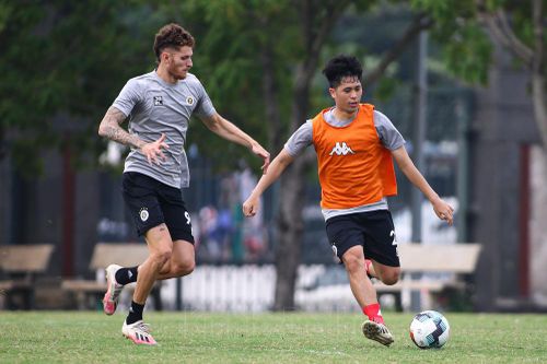Đình Trọng trở lại và ngoại binh nhận lương nửa tỷ mỗi tháng mang lại tín hiệu vui cho Hà Nội FC