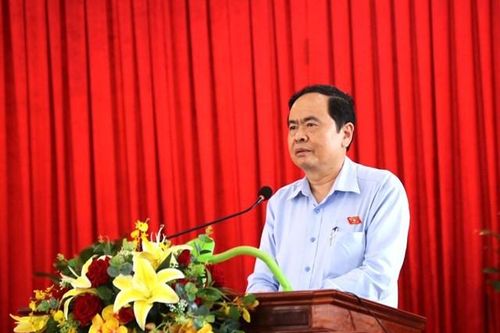 Chủ tịch UBTƯ MTTQ Việt Nam tiếp xúc cử tri TP. Cần Thơ