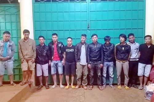 Triệt xóa sới bạc 'khủng' do đại gia gỗ Bình 'điếm' cầm đầu